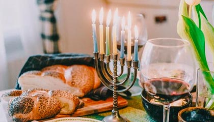 九游网页版：把游戏世界搬进你的指尖